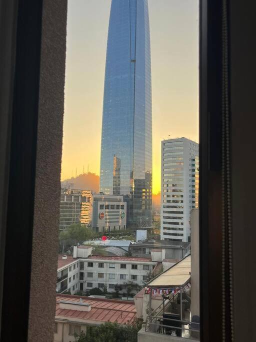 Apartamento Hermoso Departamento Con Vista Al Costanera Center A Pasos Del Metro Tobalaba *